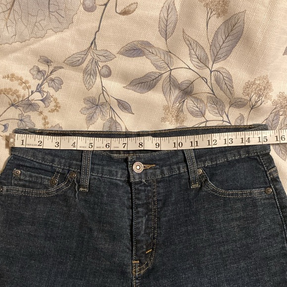 Levi’s Perfectly Slimming Bootcut 512 jeans - Picture 8 of 8